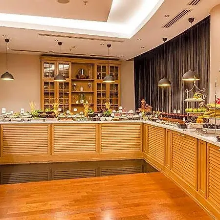Hotel Grand Pasha & Casino 5*