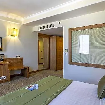 Hotel Grand Pasha & Casino Nikozja
