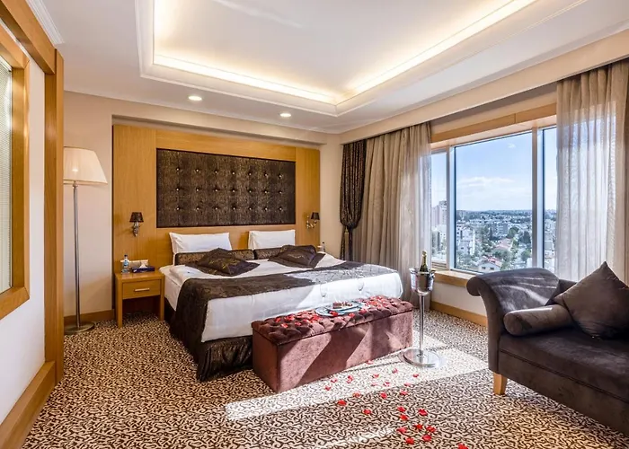 Grand Pasha & Casino 5* Nicosie