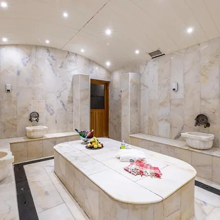 Grand Pasha & Casino 5* نيقوسيا